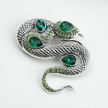 Luxurious Snake Brooch with Enamel and Rhinestones, Irregularly Shaped Animal Pin, Elegant Fashion Accessory for Clothing