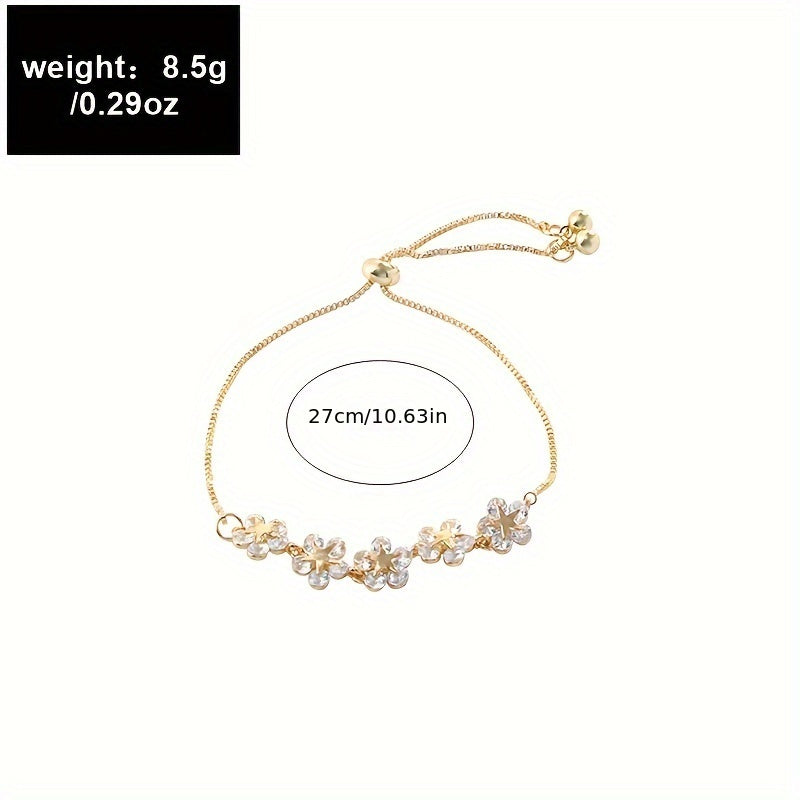 Elegant flower bracelet with rhinestones, zinc alloy fashion jewelry for women. Adjustable chain, suitable for daily and party wear. Great gift for friends.