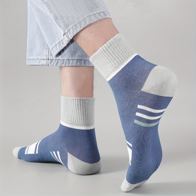 5 pairs of men's comfy, breathable crew socks with stripes, perfect for winter and autumn.