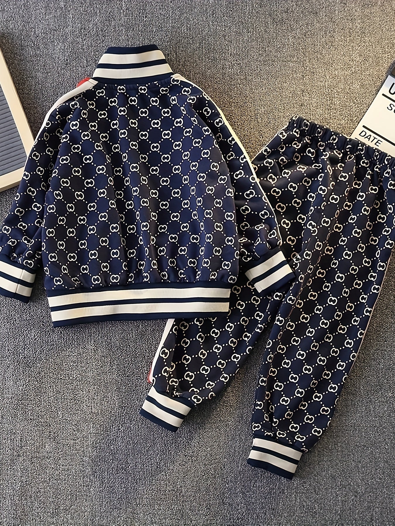 2pcs Geometric Print Zip-Up Varsity Jacket & Casual Pants Set for Boys - Ideal for Outdoor Play, Fall/Winter Gift Idea