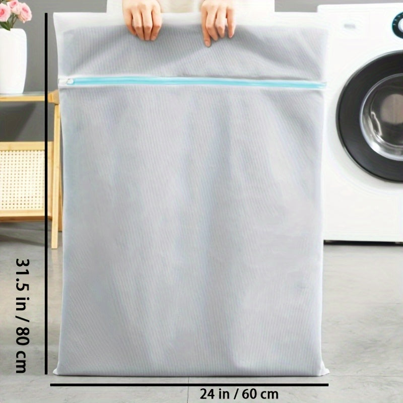 Large Mesh Laundry Bag with Zipper - Perfect for Delicate Items, Quilts, Pet Beds, and More - Strong Washing Machine Bag for Down Jackets, Curtains, and Sheets - Resistant to Deformation, Rectangular Shape, Versatile Organizer for Laundry