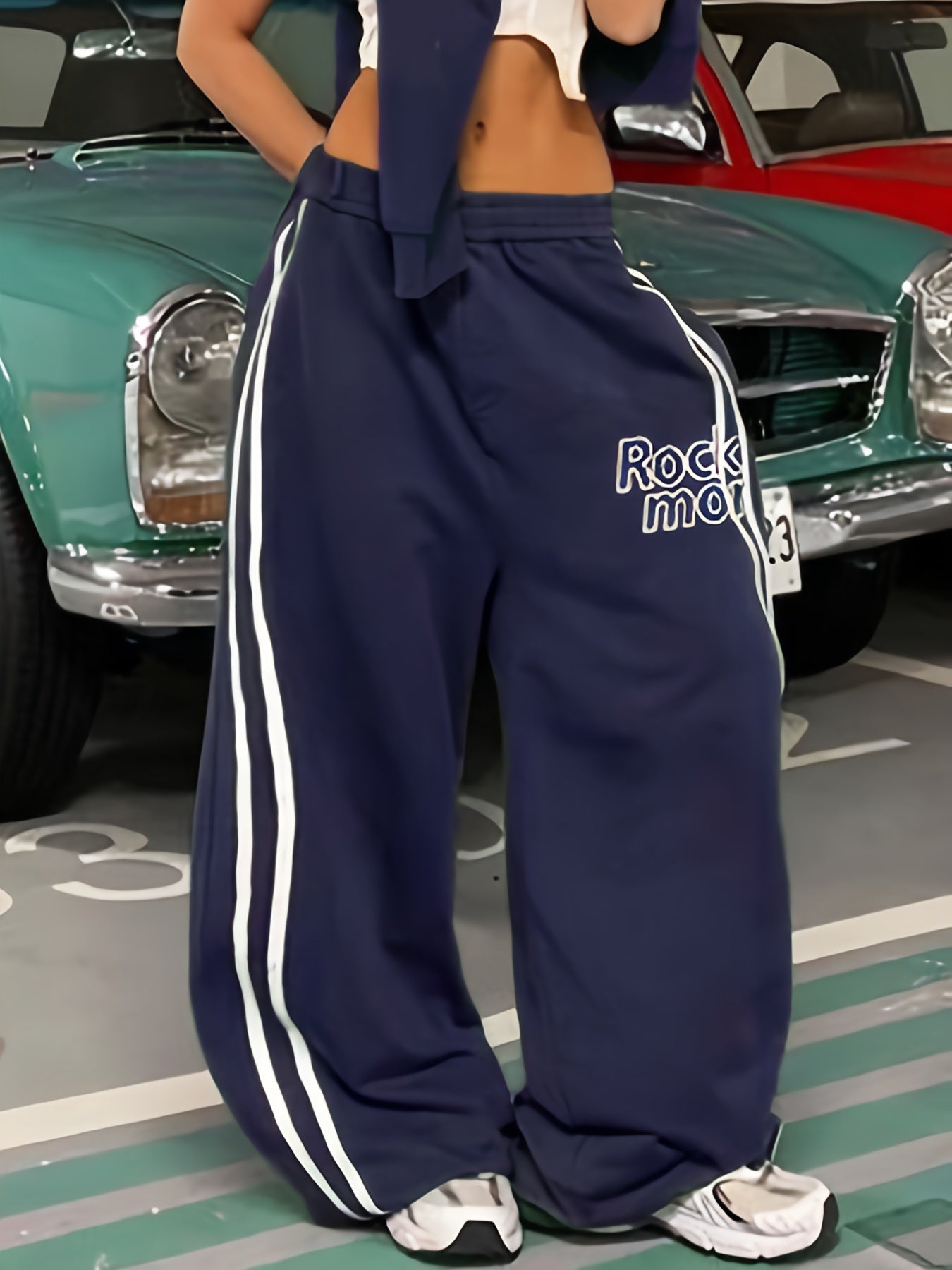 YOUNG Baggy Streetwear Sporty Women's Pants, with Letter Print and Wide Leg