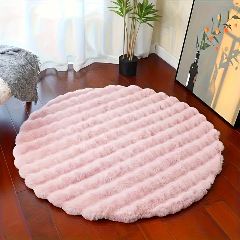 Elegant Plush Faux Rabbit Fur Circular Rug - Supremely Soft, Plush, and Warm, Easy-Care Polyester Blend, Anti-Skid Base, Ideal for Enhancing Living Room or Bedroom Décor - Contemporary Minimalist Design