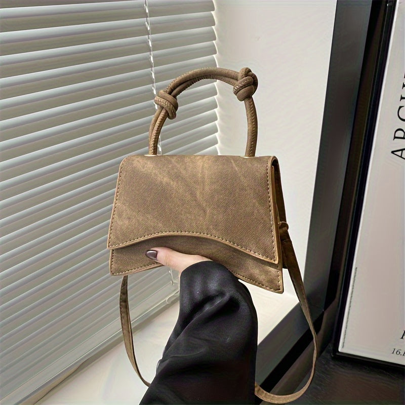 High quality PU leather women's clutch bag in solid color, ideal for shoulder or crossbody wear.