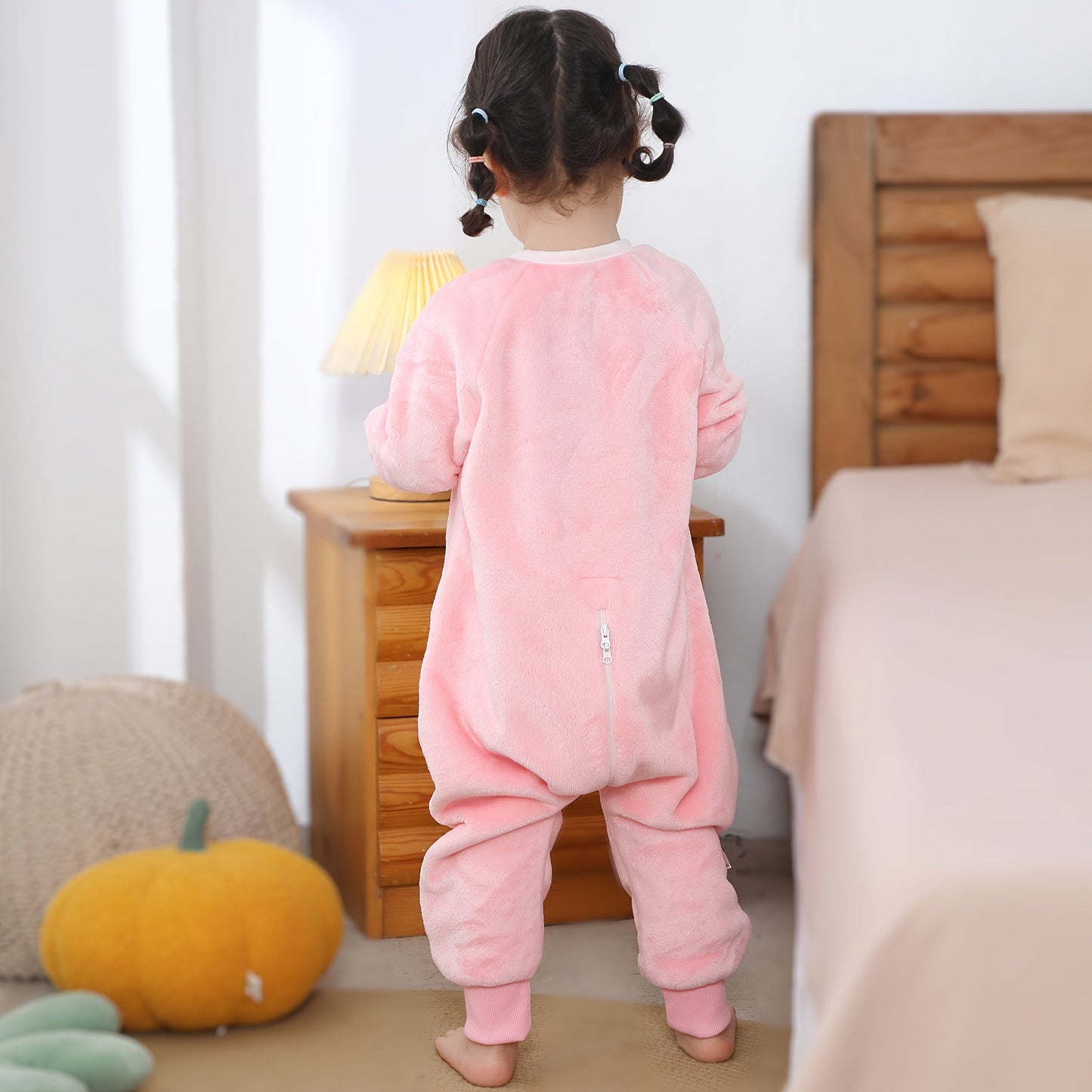 MICHLEY Sleep Sack featuring Animal Print Flannel Fleece is a Cozy Sleeping Bag with Zipper Closure, Made of Machine Washable Polyester Fiber, Suitable for Single Occupancy.