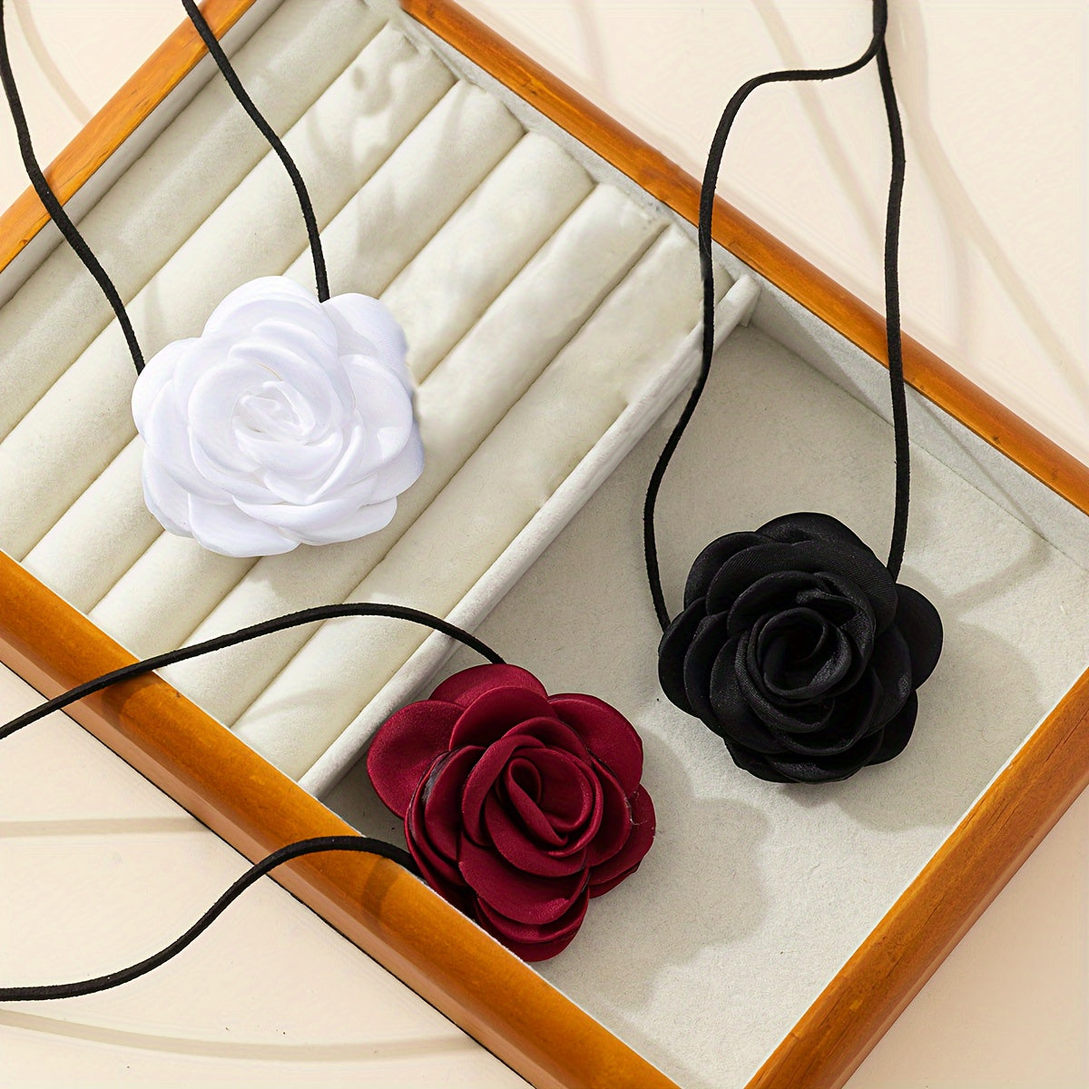 Set of 3 Stylish Fabric Rose Flower Necklaces - Perfect for Women's Parties and Everyday Wear, Can be Worn in Multiple Ways