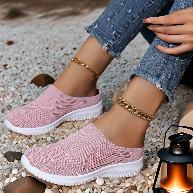 Women's slip-on loafers with soft, breathable fabric and PU sole, perfect for spring and summer. Ideal for casual wear.