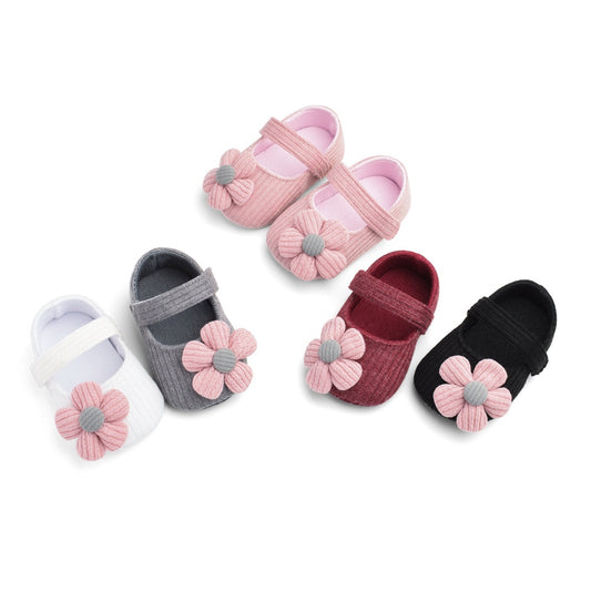 Newborn cozy plush slippers for baby boys and girls