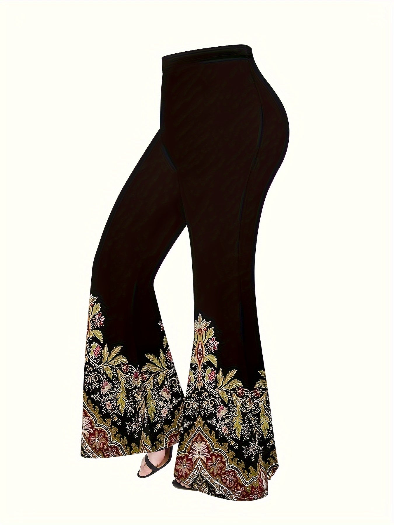 Graphic print two-piece set for plus size women, with crew neck t-shirt and pants outfit.