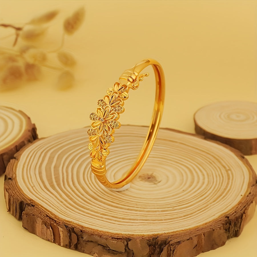 Stylish and Timeless Hollow Waterproof Bangle with Sparkling Cubic Zirconia Lock - Ideal for Special Occasion Gifts such as Weddings, Anniversaries, Birthdays, and Holidays.