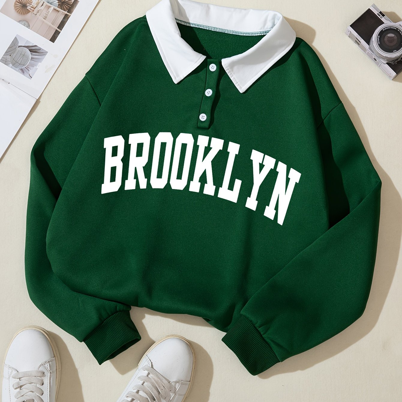 Brooklyn Letter Print Sweatshirt - 100% Polyester, Middle-Eastern Style with Button Detail, All-Season Comfort.