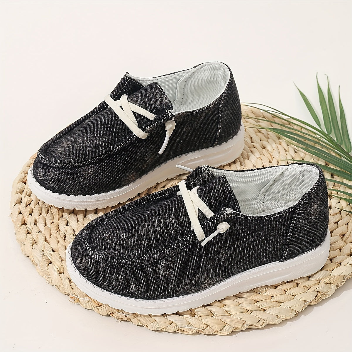 Boys' slip-on footwear, breathable and comfortable for all seasons in a classic style.