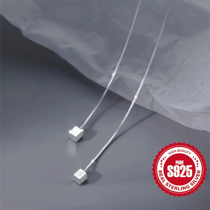 Sleek and versatile square earrings for women, crafted in S925 sterling silver. Perfect for everyday wear and commuting, these hypoallergenic earrings weigh 2.05g.