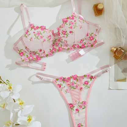 Soft and comfortable floral lingerie set with unlined bra and fashionable panties.