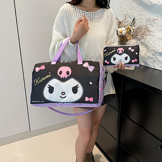 Hello Kitty va Kuromi Sayohat To'plami - Katta Hajmli Duffel va Mos Keltirilgan Pouchni o'z ichiga oladi, Mustahkam PVC Material, Ayollar uchun Tasodifiy va Qiziqarli Uslub - 2 Qismli To'plam