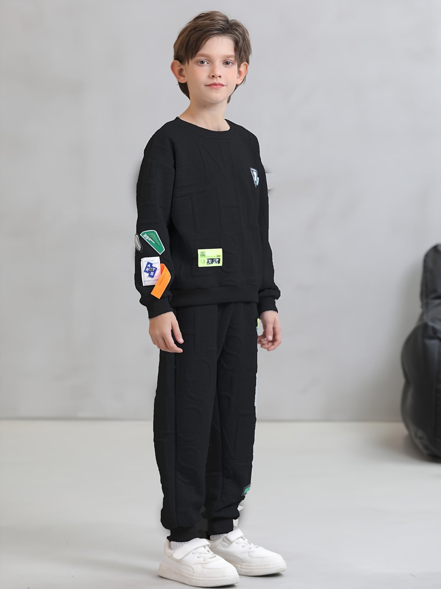 2-piece boys' casual viscose knit sweatshirt and pants set with alphabet pattern and applique detail for ages 12 and under, suitable for spring/fall outdoor wear.