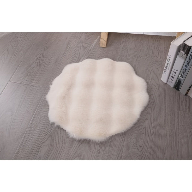 Plush Round Rug Made from Luxurious Cream Rabbit Fur - Ideal for Single Sofa, Living Room Coffee Table, Vanity & Bedside Décor, Cozy Carpet for Lazy Days