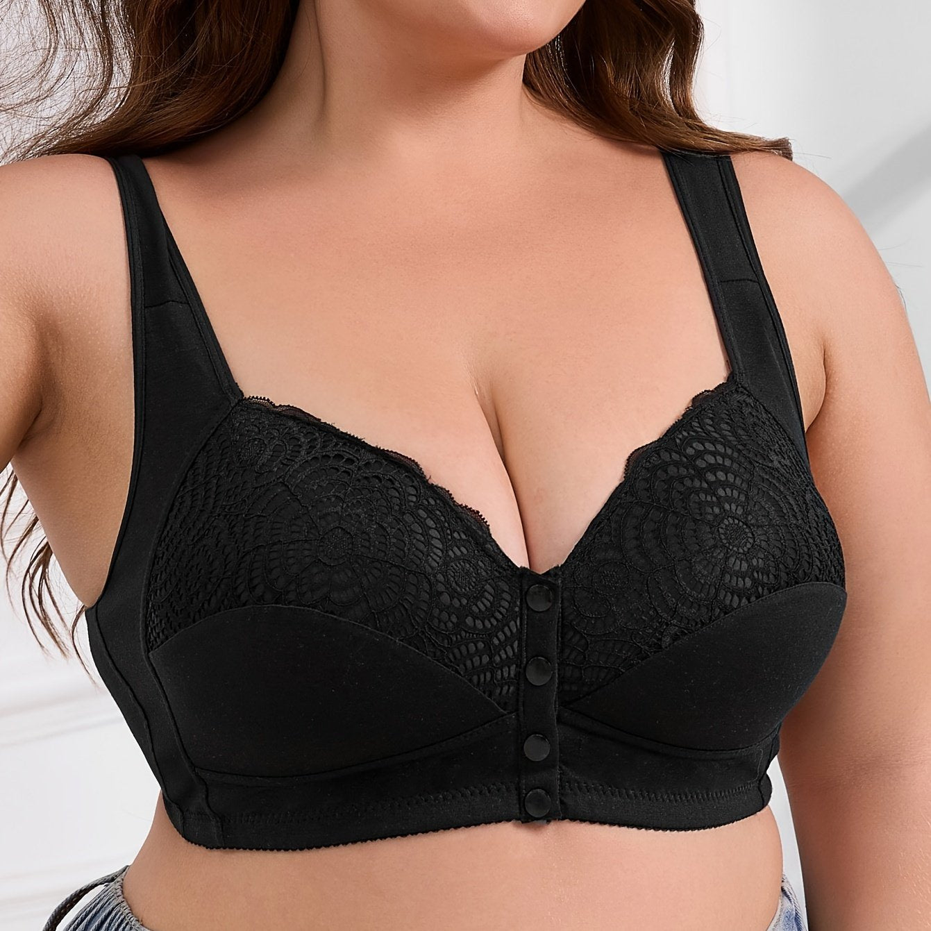 Women's Plus Size Lace Front-Closure Bralette - Wireless, Comfortable Fit with Non-Removable Pads