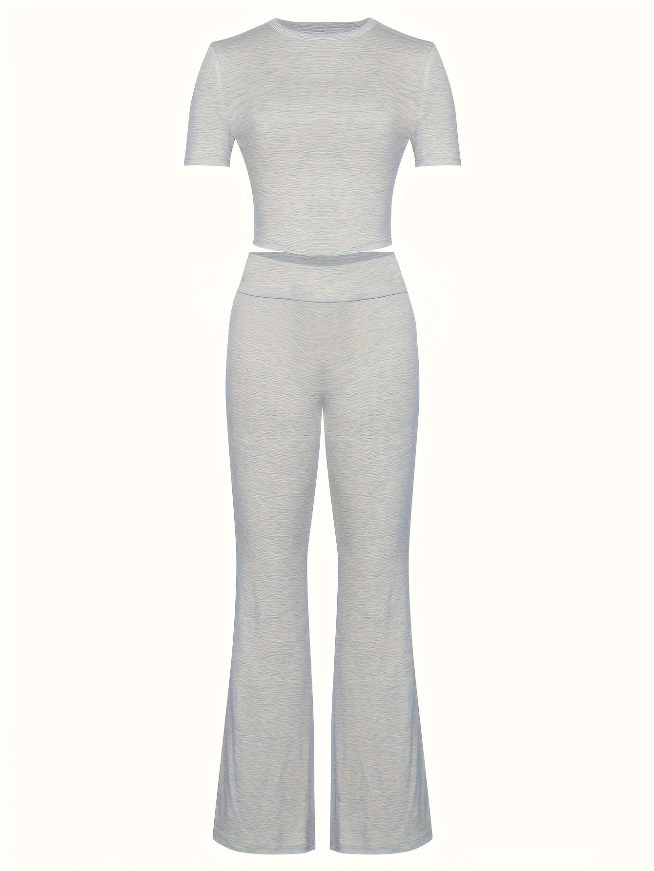 3-piece women's sporty lounge set with crop top and flared pants, slim and comfortable fit