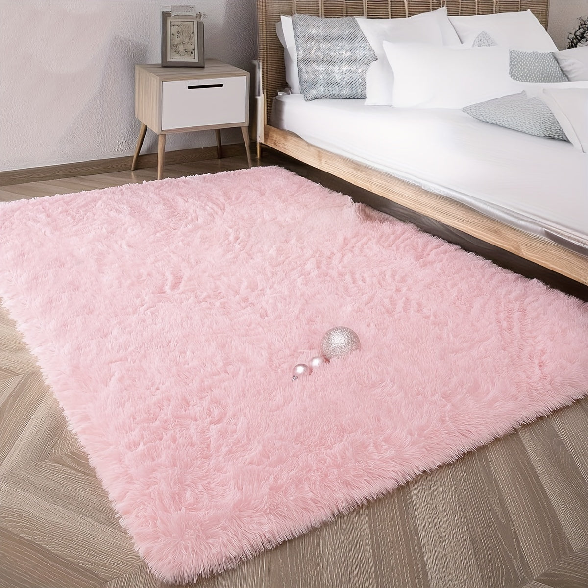 Soft, fluffy shag area rug perfect for living room or bedroom decor. This non-slip machine washable carpet adds luxury and coziness to any space.