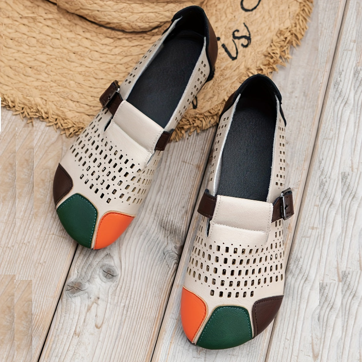 Women's Beige Color Block Retro Flats for Daily Wear