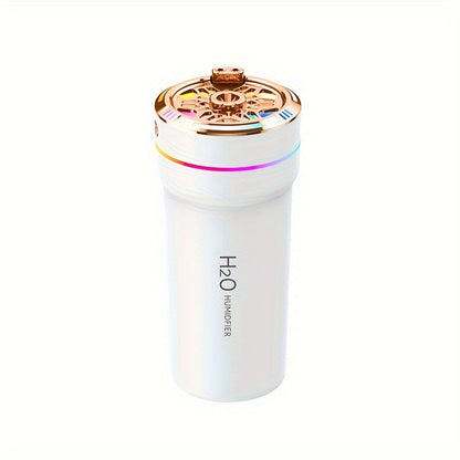 Compact car humidifier and air purifier with starry sky light, USB powered, essential oil compatible, automatic start/stop, for a fresh and moisturized vehicle interior.