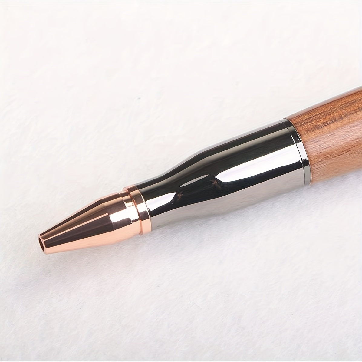 1 ballpoint pen with leather case and rosewood pen holder, suitable for business and student gifts.