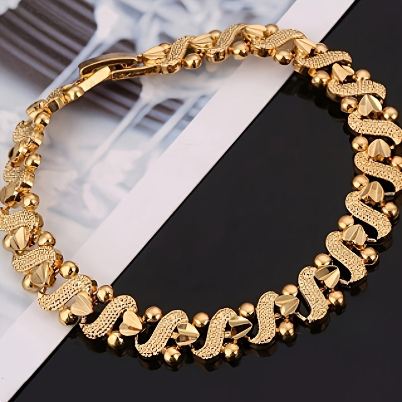 Japanese & Korean Luxury Style 18K Gold Plated Copper Link Bracelet for Women – Dubai-Inspired Fashion Jewelry Perfect for Weddings, Parties, or Any Occasion. This Versatile Accessory,  adorned with No Stones, is a Stunning Mardi Gras Day Gift for All