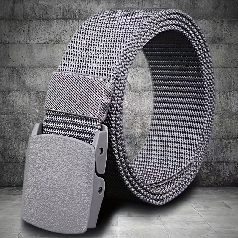 Hypoallergenic nylon belt with smooth buckle, ideal for casual wear, jeans, and outdoor activities for both men and women.