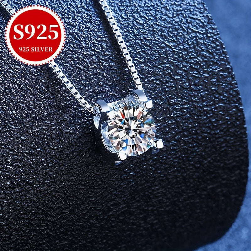 Sparkling 1/2 Carat Moissanite Pendant Necklace in Sterling Silver, Beautiful Bull Head Design, Ideal for Everyday Wear, Romantic Valentine's Day Gift for Couples, Includes Anti-Oxidation Box, Lightweight 2.2g/0.08oz