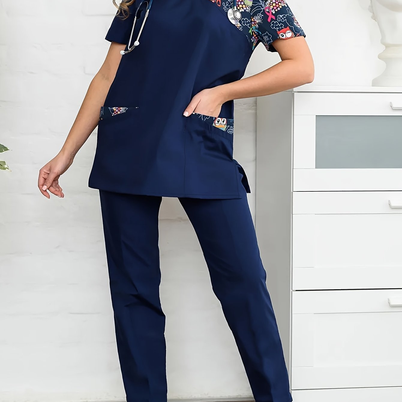 Woodpecker Print Patchwork Nurse Uniform Set for Plus Size Women