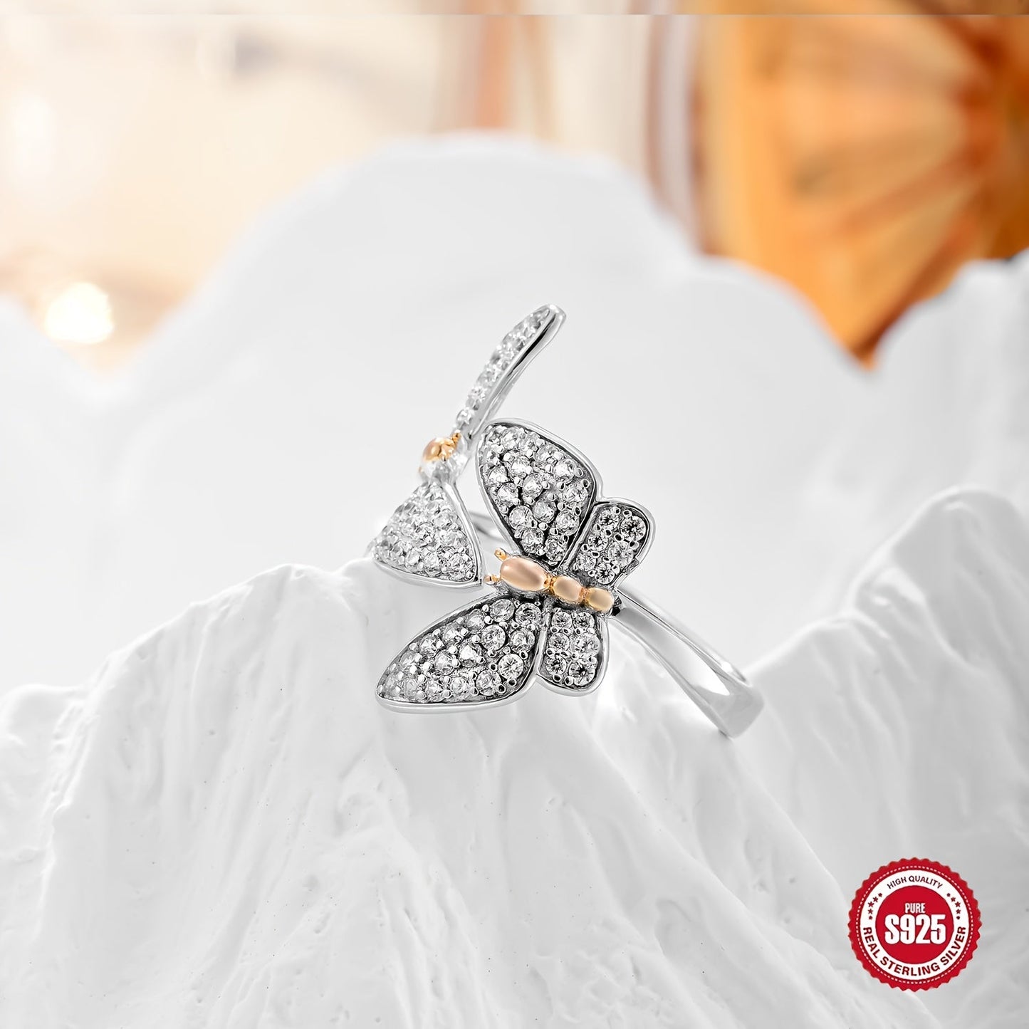 This elegant S925 silver double butterfly ring set with full zirconia is both stylish and delicate. It features an adjustable opening, making it a perfect gift for your girlfriend on Valentine's Day. It is also suitable for wearing with banquet outfits.