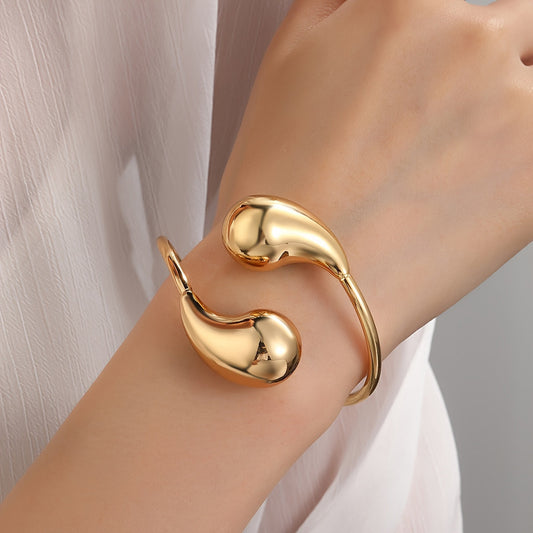 Retro-Inspired Adorable Teardrop Bangle Bracelet - Made with 304 Stainless Steel, in a Gorgeous Gold Tone with a Spring Clasp and Open Cuff Design - Perfect for Everyday Wear and Gift Giving