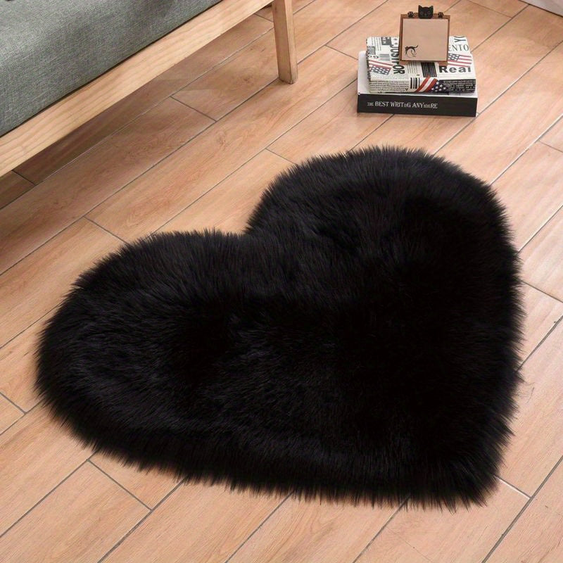 Heart Shaped Faux Fur Rug, Soft Plush Area Rug for Living Room Bedroom Sofa, Fluffy Shaggy Carpet Mat - 50*60cm/19.68*23.62in