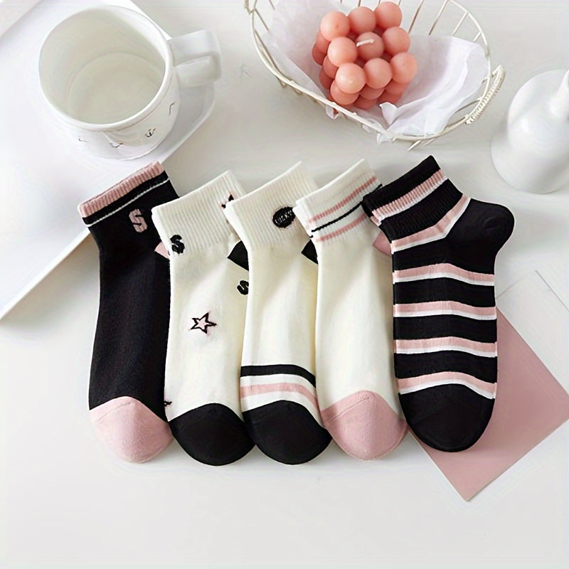 5 pairs of trendy Japanese socks perfect for spring and summer college fashion.