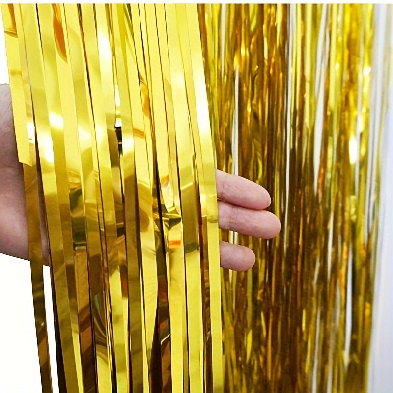 This gold rain ribbon, measuring 2 meters in length, is perfect for enhancing the decor at birthday parties, weddings, and other special events. It can also be used for holiday team decorations, as well as a festive gift for Christmas, Halloween, and