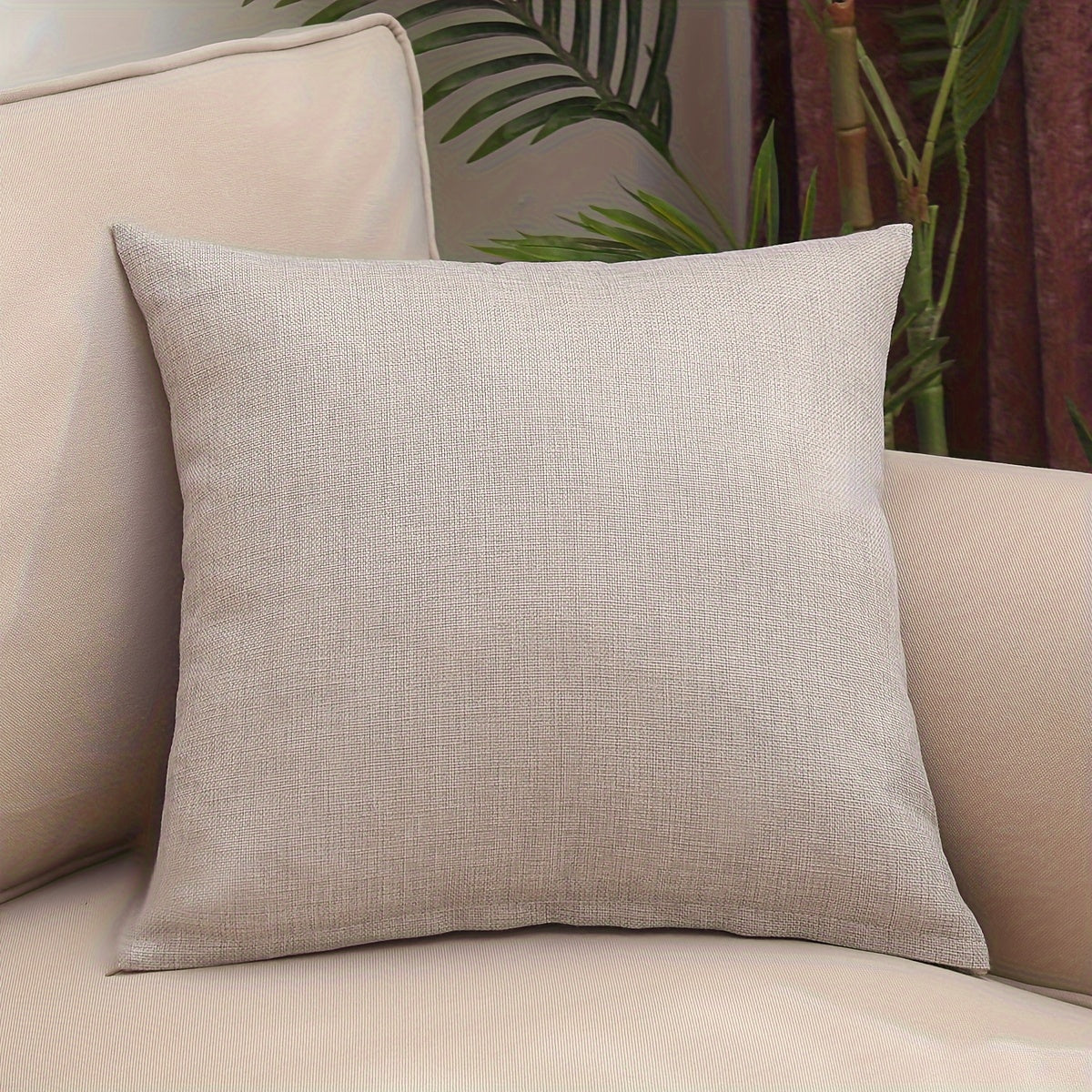 New solid color linen cushion cover without pillow core.