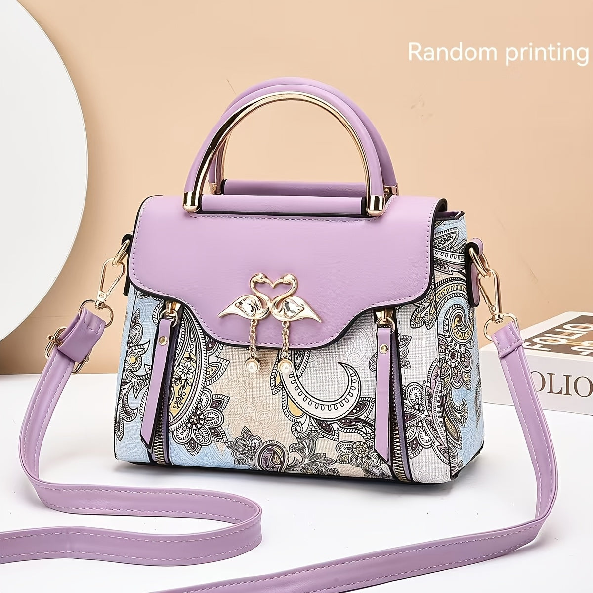 New high-end textured women's bag: stylish and practical printed handbag that can be worn as a trendy shoulder bag or crossbody for fashionable ladies.