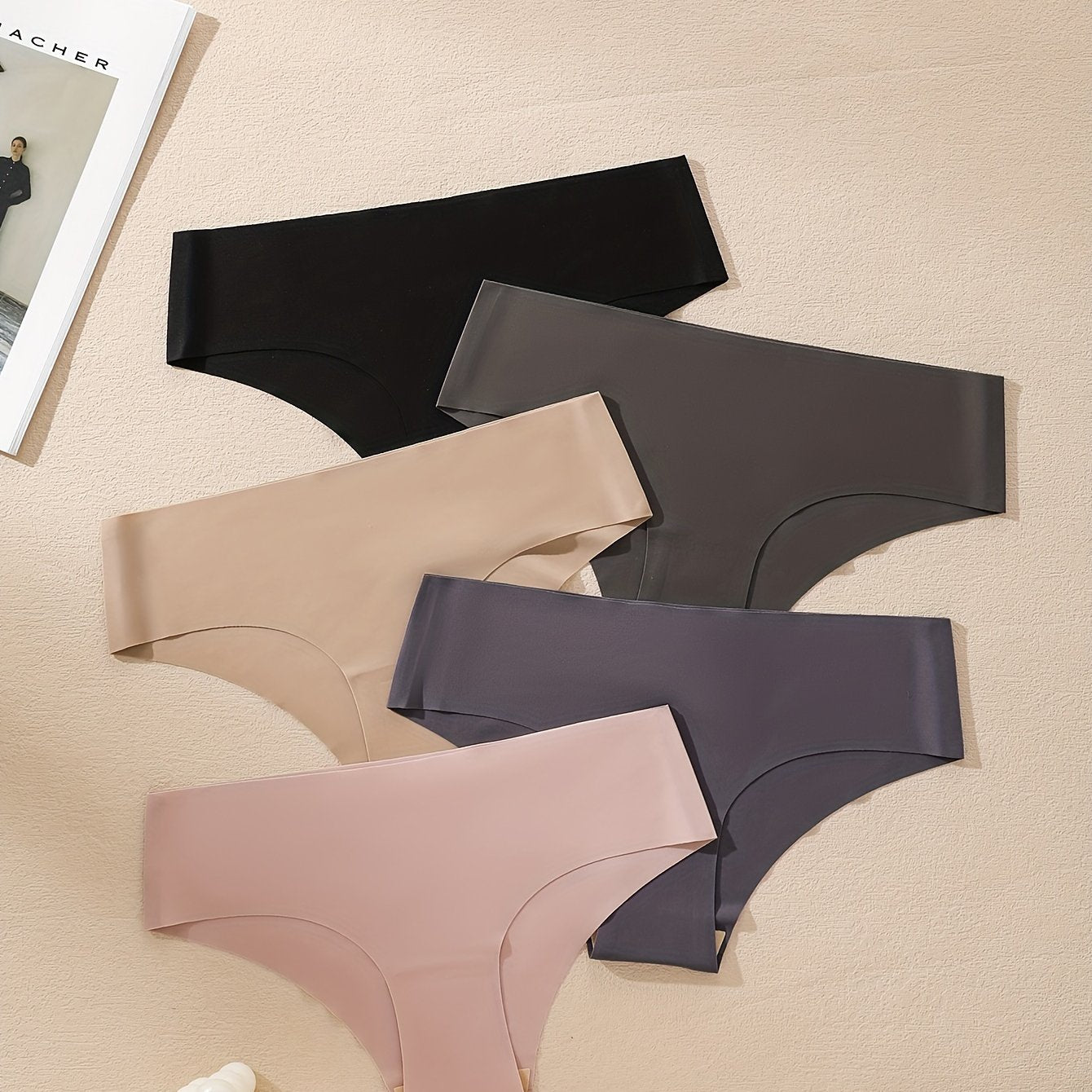 5-Pack of Women's Seamless Triangle Panties with Pure Gusset for Comfort.