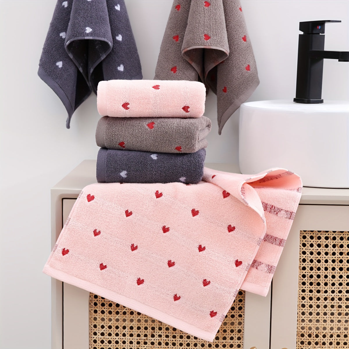 2pcs Heart Embroidered Hand Towels: Absorbent, Comfortable, Soft, Skin-Friendly. Perfect for Bathroom and Home Use.