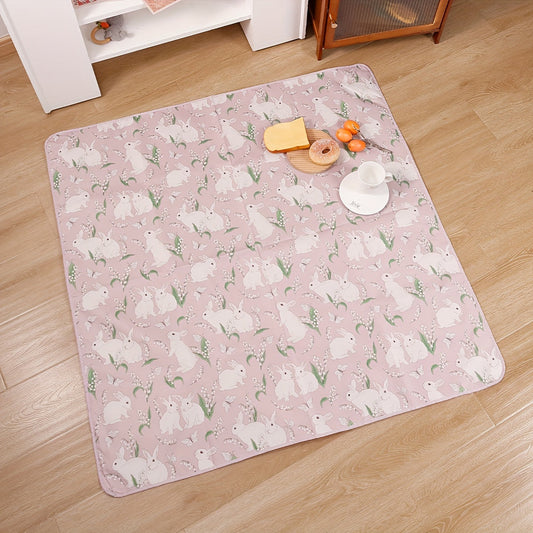 Foldable Baby Play Mat made of 1PC, featuring non-slip polyester fiber, perfect for crawling and gym activities for kids aged 0-3 years. This portable mat can also be used as a picnic or gaming pad to support child development.