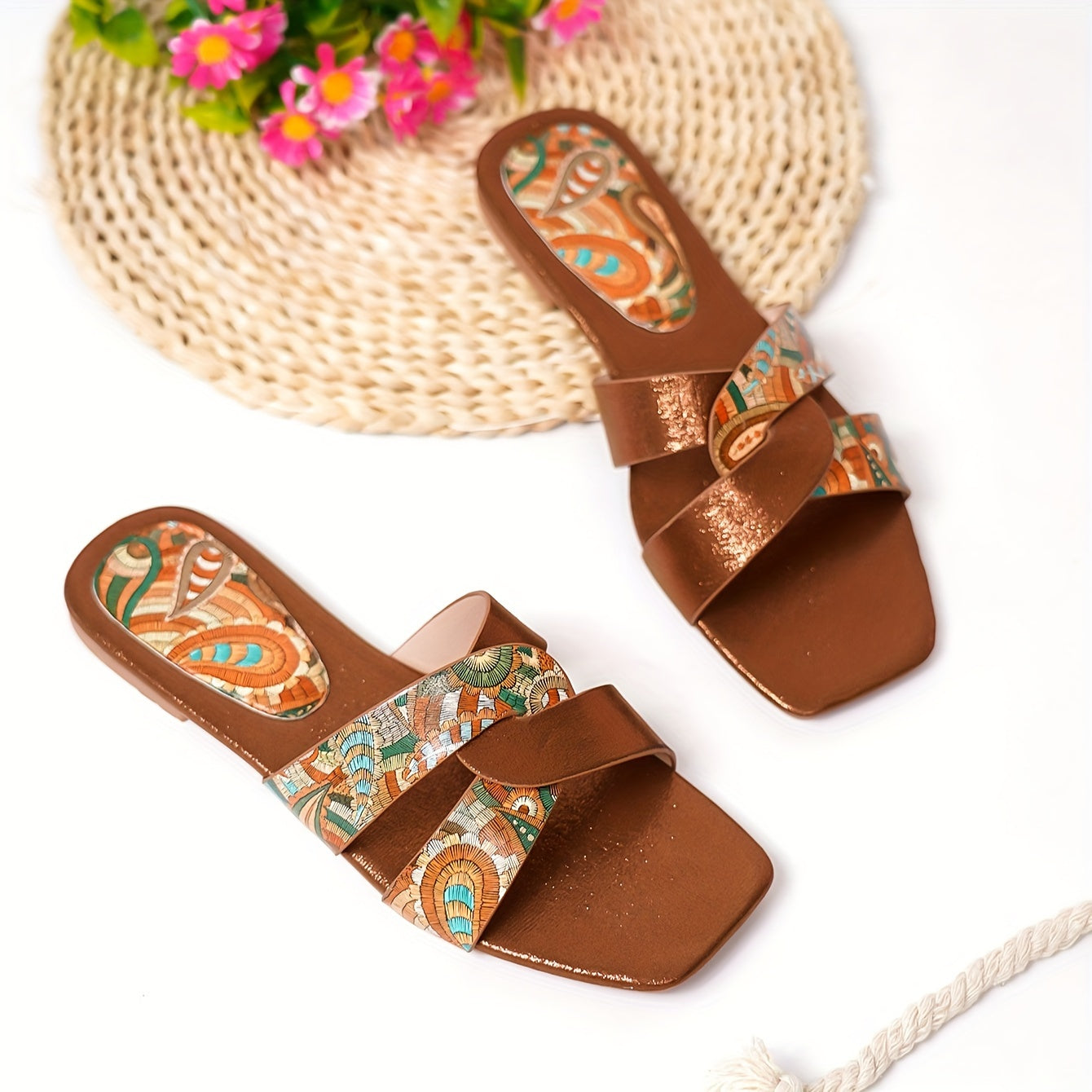 Women's Paisley Pattern Flat Slides with Square Open Toe, Casual Outdoor Beach Sandals.