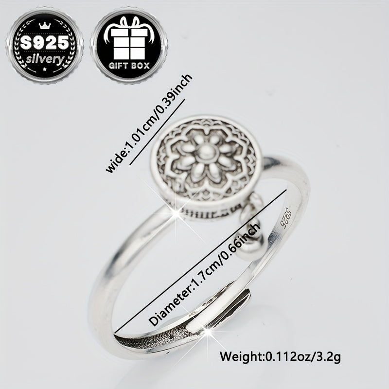 An exquisite jewelry accessory crafted from 925 sterling silver, this unique six-character mantra lotus good luck ring features free rotation. Weighting approximately 3.2g, it is sure to bring luck and charm to your style.