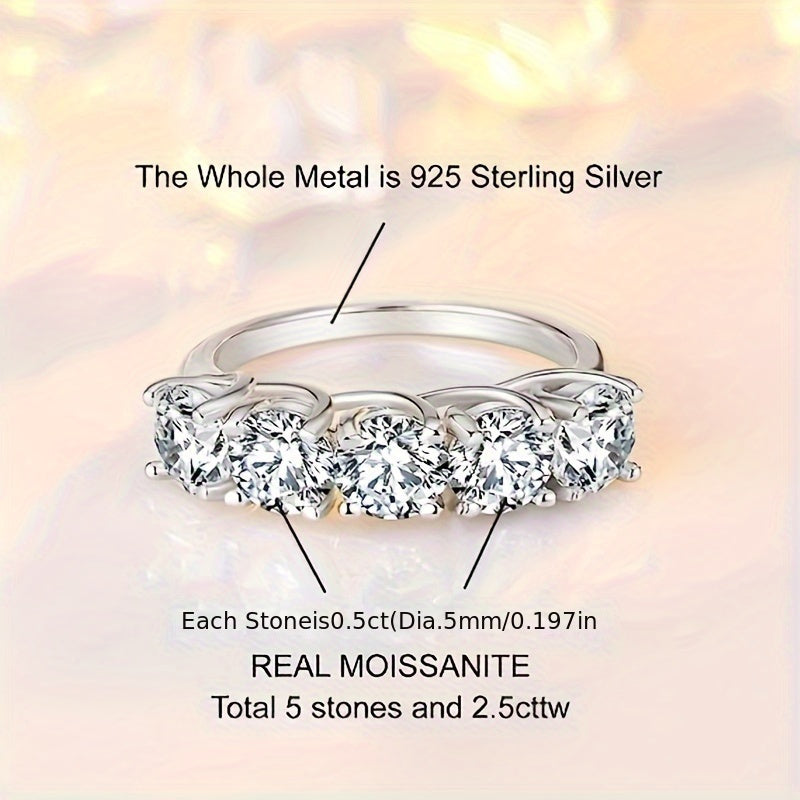 925 Sterling Silver Moissanite Band Ring 2.5ct/5ct Bling Bling Niche dizayni bilan. O'ziga xos barmoq uzuk zargarlik aksessuari, sovg'a qutisi bilan.