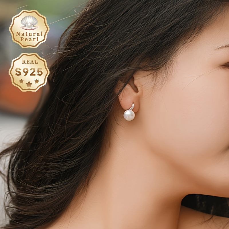 A must-have gift, the Gift Box Set includes a pair of Women's Fashion Dangle Earrings made of S925 Silver and featuring 8-9mm Full Pearl. These Strong Light Natural Freshwater Pearl Earrings showcase the beauty of Natural Pearls, with slight variations