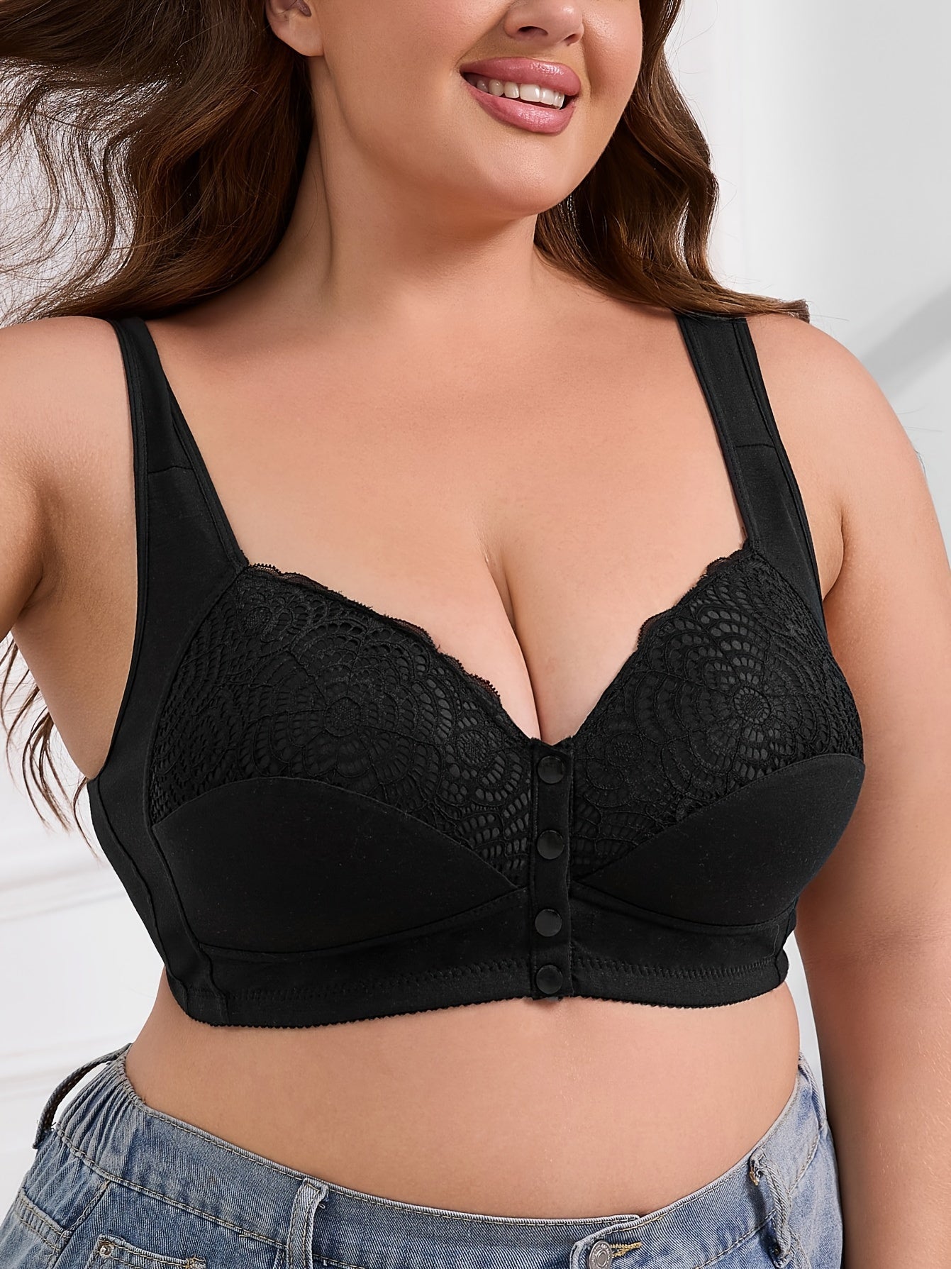 Women's Plus Size Lace Front-Closure Bralette - Wireless, Comfortable Fit with Non-Removable Pads