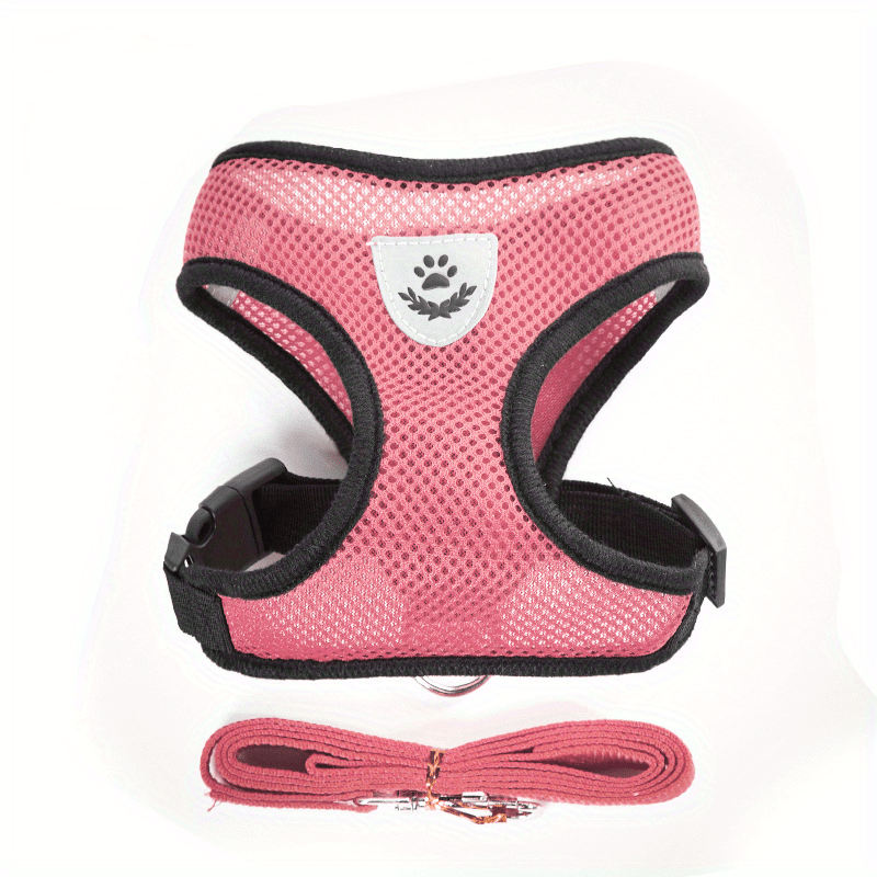 Adjustable pet harness and leash set with reflective design and soft mesh fabric for dogs and cats.