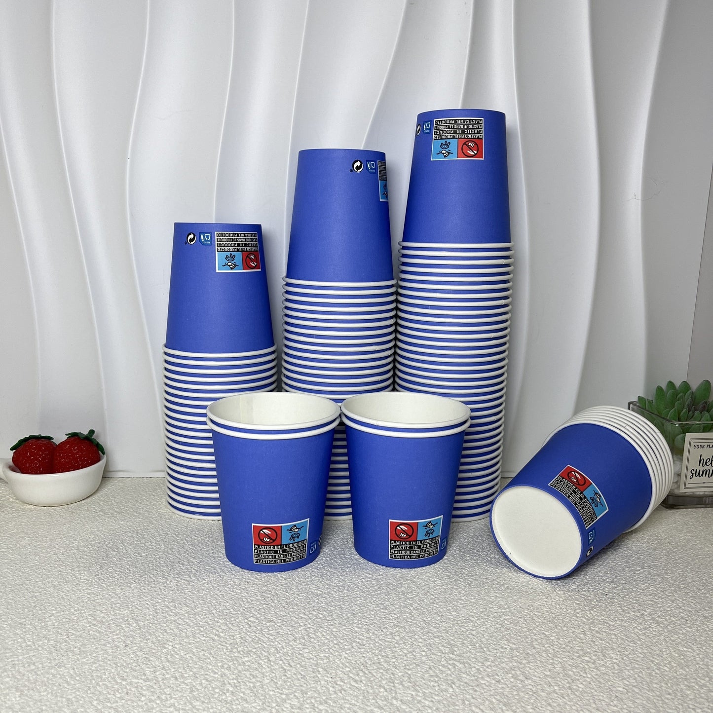 High-Quality Dark Blue Disposable Paper Cups - 7oz Size: Perfect for Coffee, Tea, Parties & Picnics - Thick Material for Anti-Scald Protection with Food Grade Approval