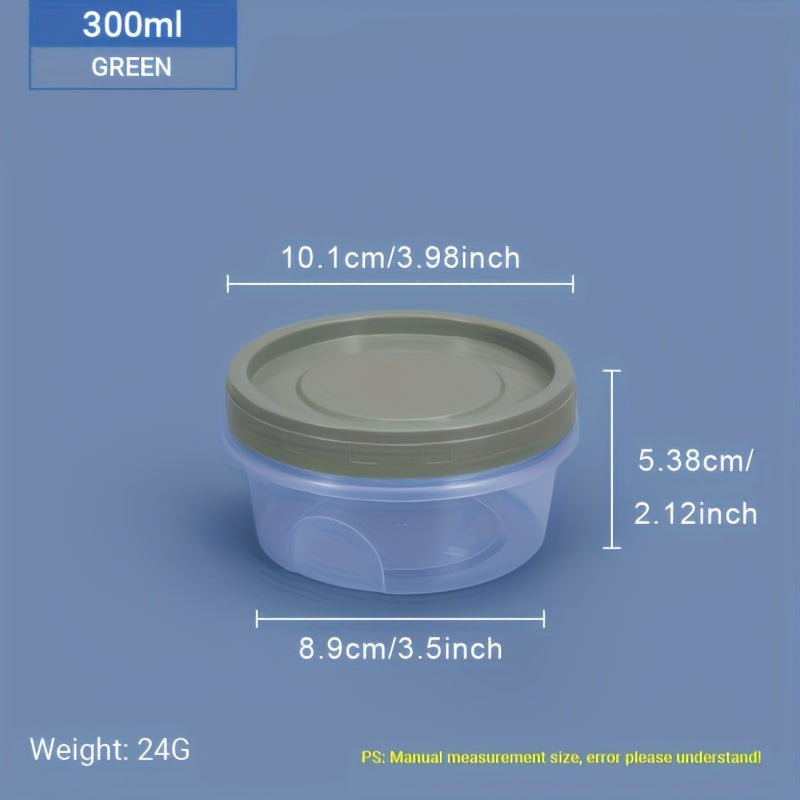 Five pieces of round plastic containers with reusable lids, ideal for storing food, snacks, and lunch. These small freezer storage jars come with screw lids and are microwave safe.