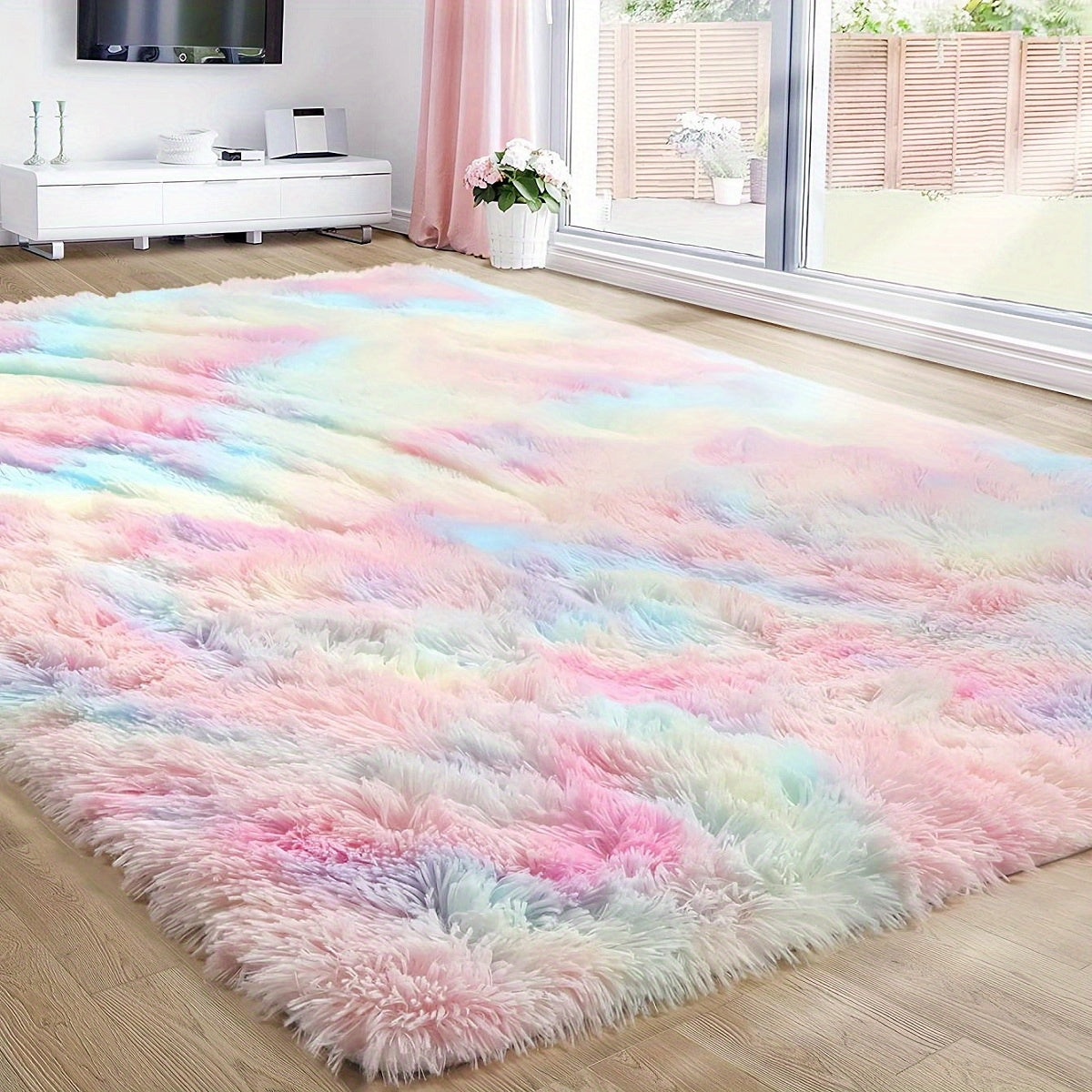 Elevate your space with our 1pc Stylish Simple Tie-dye Long Pile Carpet. This soft and comfortable rug is free of formaldehyde and any peculiar smell. It features non-shedding and non-fading qualities, making it perfect for a variety of spaces including